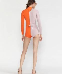 Cynthia Rowley Logan Long Sleeve Wetsuit Surf & Swim 9 Cynthia Rowley Logan Long Sleeve Wetsuit Surf & Swim