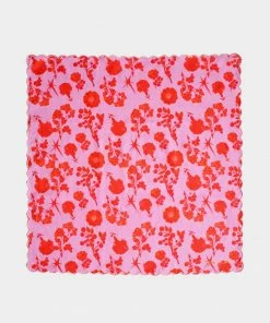 Cynthia Rowley Scallop Embroidered Edge Dinner Napkin